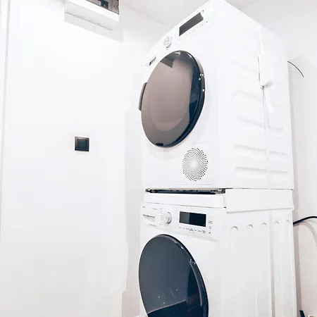 Διαμέρισμα Bedthoven Lofts You! Self Check-in & Parking *