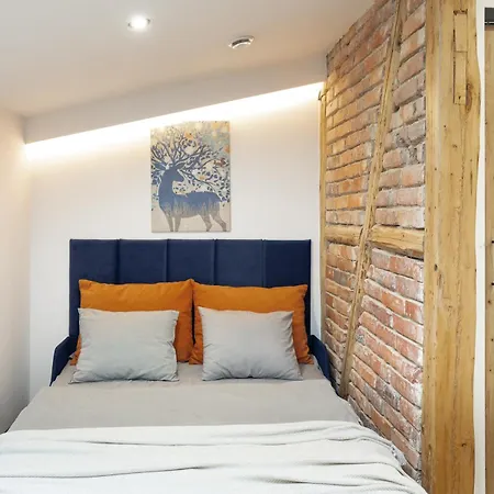 Bedthoven Lofts You! Self Check-in & Parking * Tychy