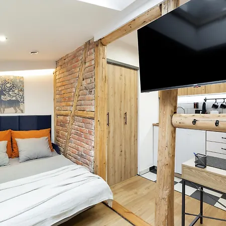 Bedthoven Lofts You! Self Check-in & Parking Apartment