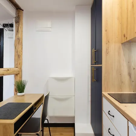 Bedthoven Lofts You! Self Check-in & Parking *