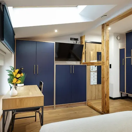 Διαμέρισμα Bedthoven Lofts You! Self Check-in & Parking