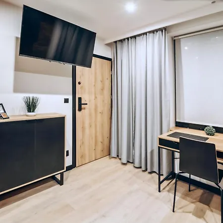 Apartment Bedthoven Lofts You! Self Check-in & Parking Tychy