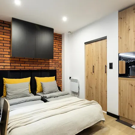 Bedthoven Lofts You! Self Check-in & Parking Διαμέρισμα Tychy