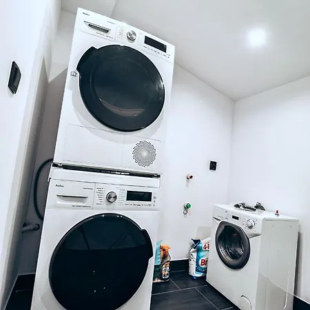 Bedthoven Lofts You! Self Check-in & Parking