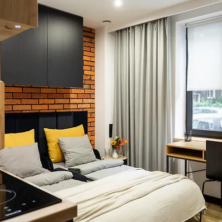 Bedthoven Lofts You! Self Check-in & Parking Tychy