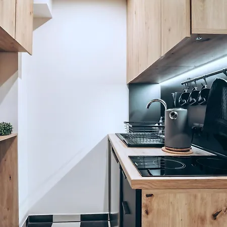 Bedthoven Lofts You! Self Check-in & Parking * Tychy