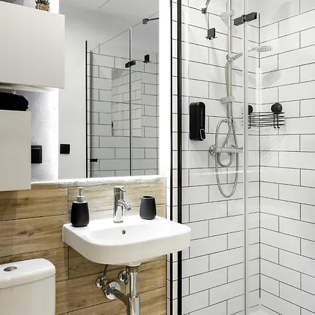 Bedthoven Lofts You! Self Check-in & Parking Tychy