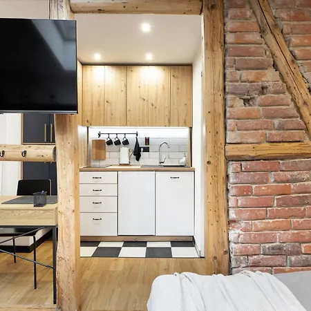 Bedthoven Lofts You! Self Check-in & Parking Apartment Tychy