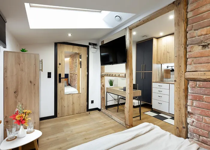 Bedthoven Lofts You! Self Check-in & Parking Апартаменты