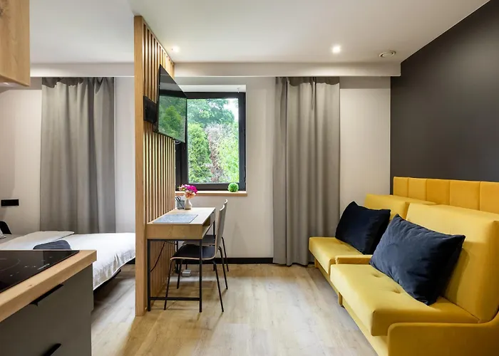 Апартаменты Bedthoven Lofts You! Self Check-in & Parking