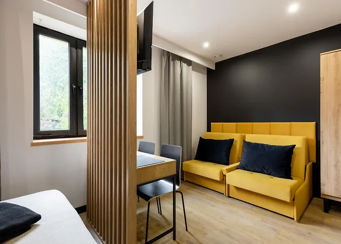 Апартаменты Bedthoven Lofts You! Self Check-in & Parking