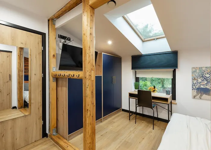 Bedthoven Lofts You! Self Check-in & Parking Апартаменты